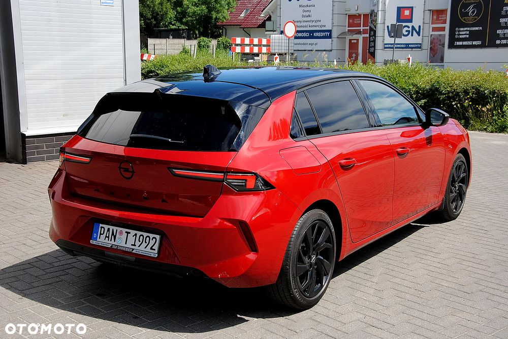 Opel Astra 1.2 Turbo GS Line - 5