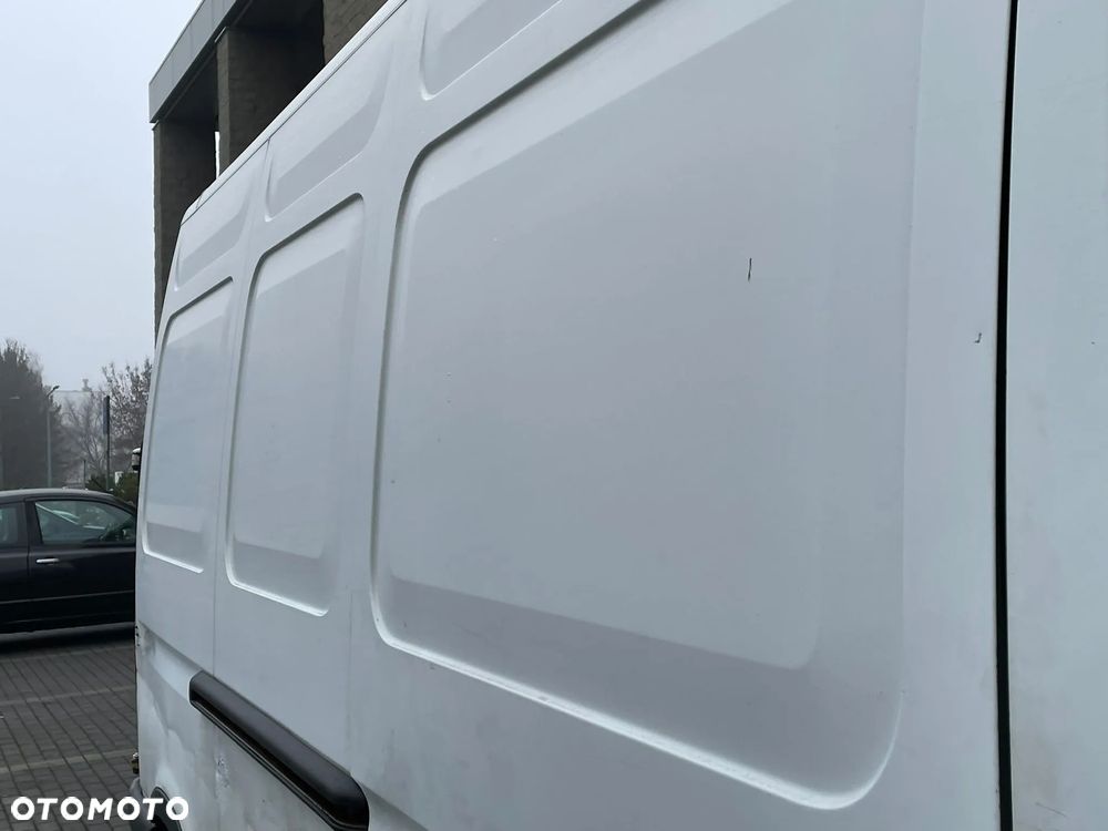 Renault Master - 24