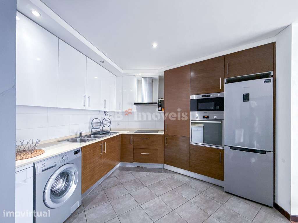 Exclusivo - Apartamento T2 Semi-Novo na Zona Norte do Entroncamento - Grande imagem: 4/50