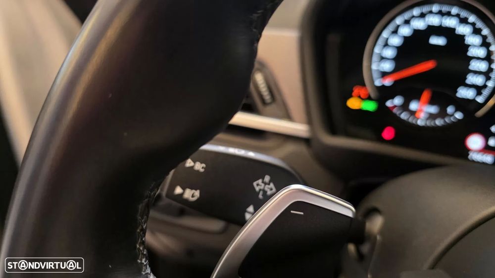 BMW X2 20 d sDrive Auto Pack M - 40