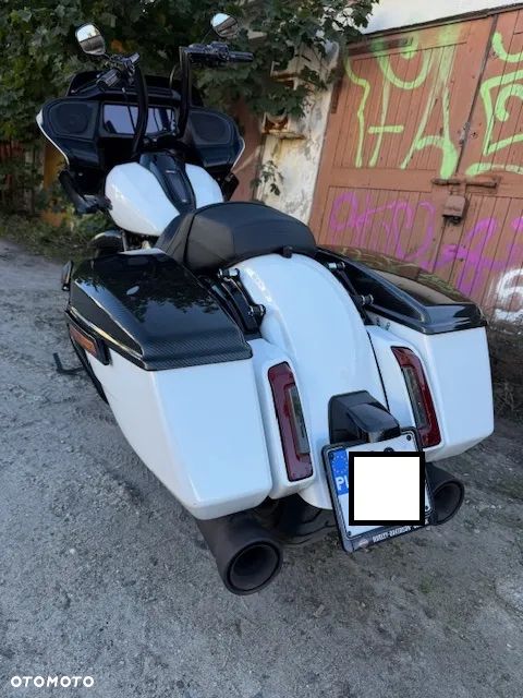 Harley-Davidson Touring Road Glide - 6