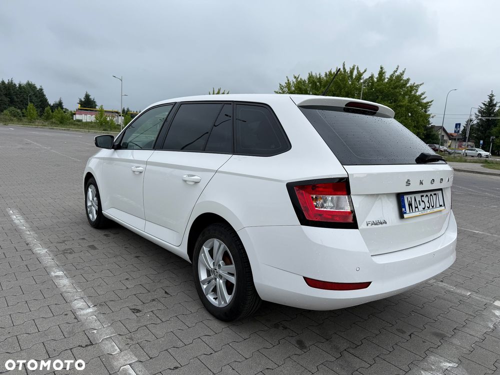 Skoda Fabia 1.0 TSI Ambition - 3