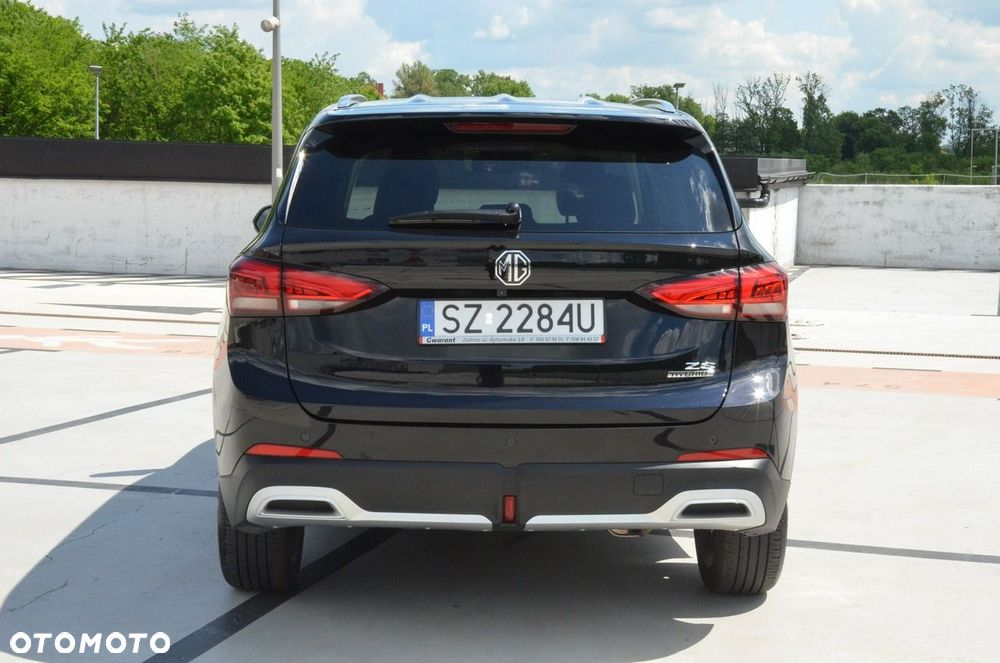 MG ZS 1.5 HEV+ Exclusive - 15