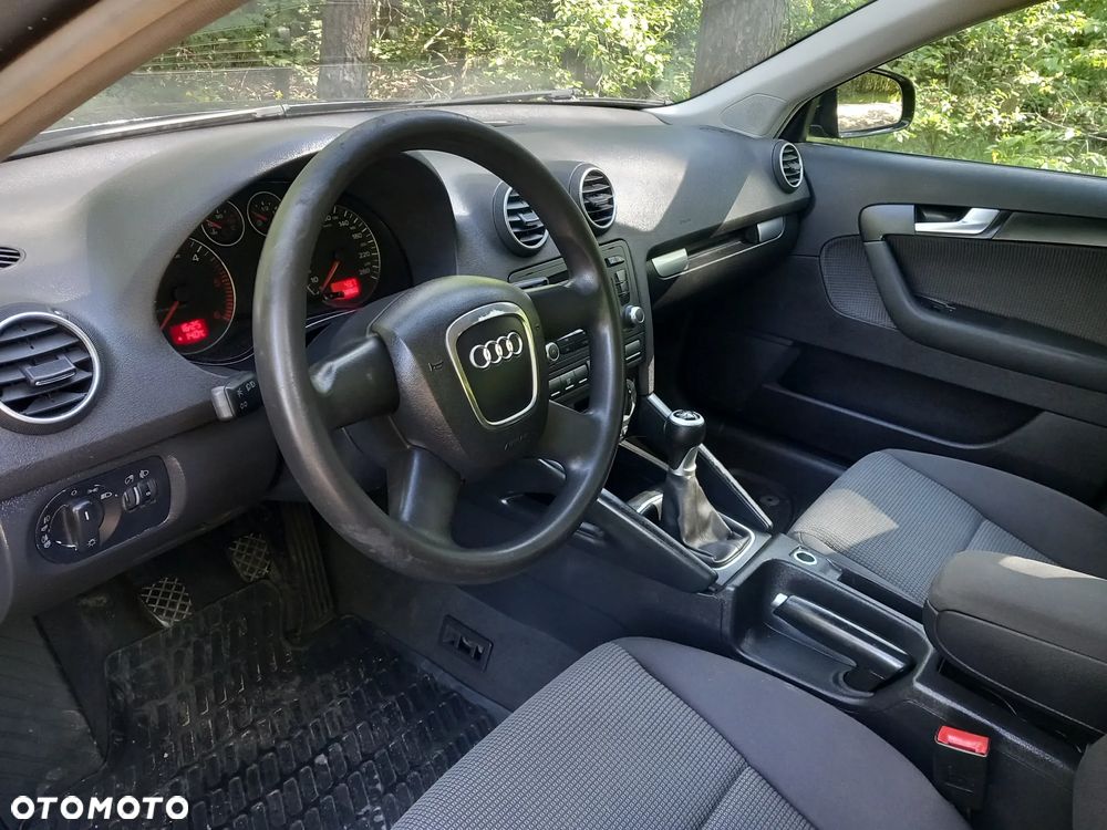 Audi A3 Sportback - 18
