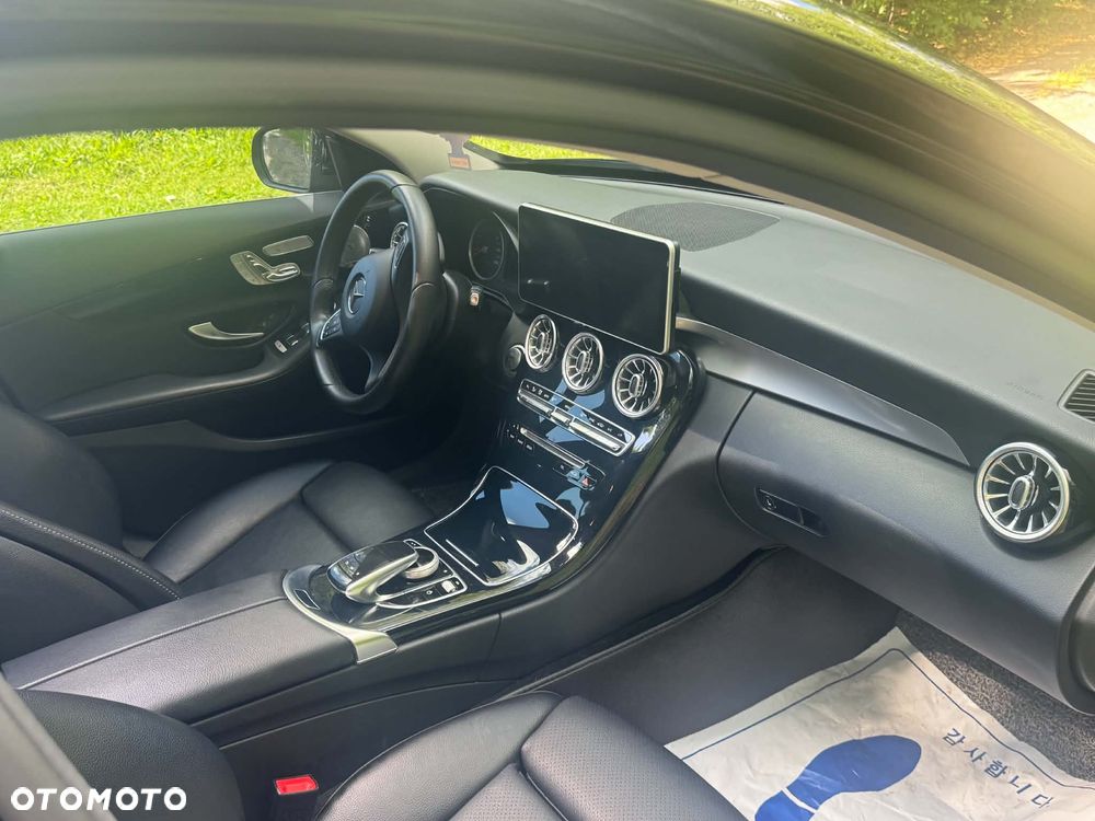 Mercedes-Benz Klasa C 200 (BlueTEC) d 7G-TRONIC AMG Line - 13
