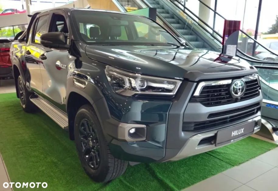 Toyota Hilux 2.8 D-4D Double Cab Invincible 4x4 - 1