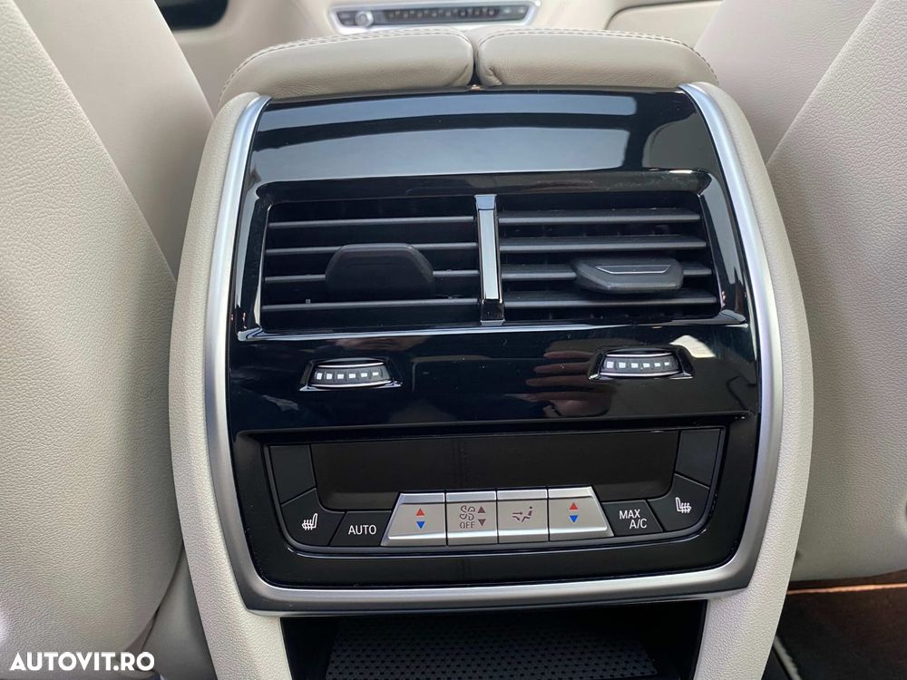 BMW X5 xDrive45e - 36