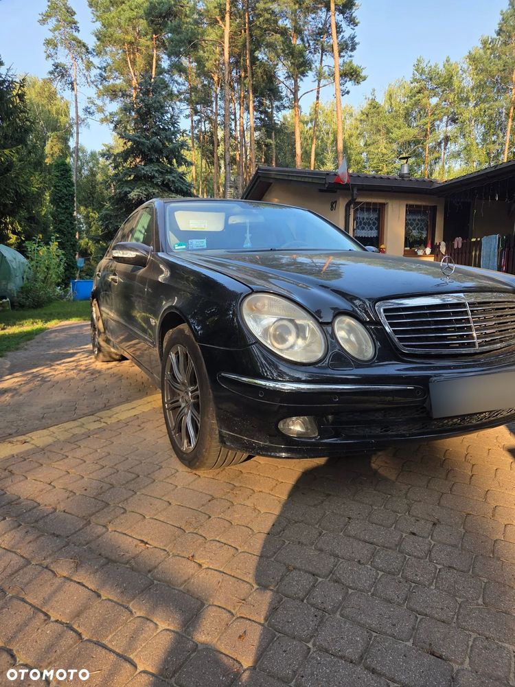 Mercedes-Benz Klasa E 500 4-Matic Avantgarde - 4