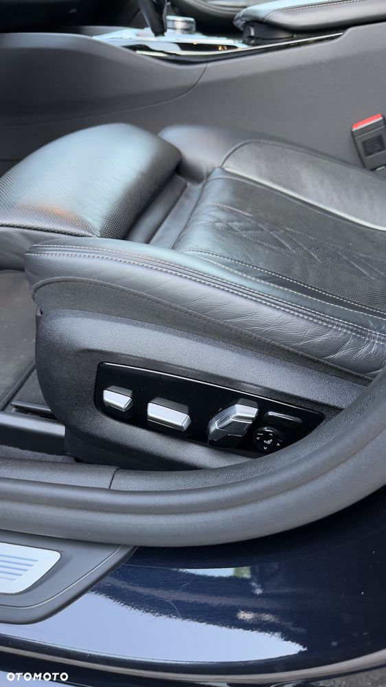 BMW Seria 5 530i xDrive M Sport sport - 22
