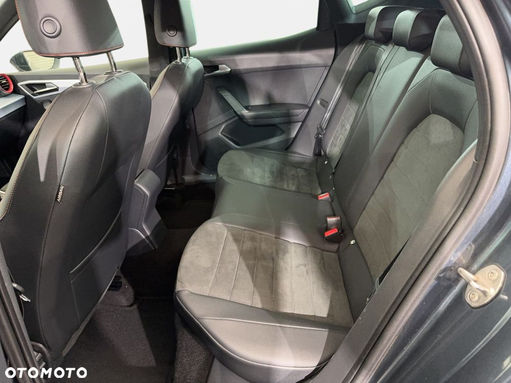 Seat Arona - 13