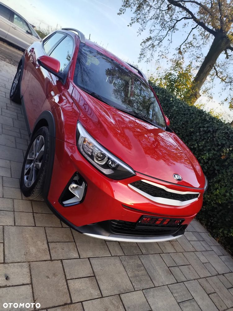 Kia Stonic 1.6 CRDi SCR L - 1