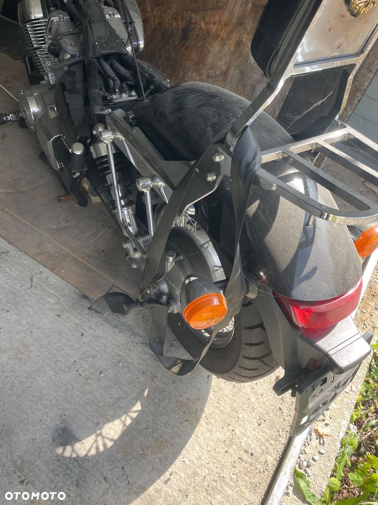 Błotnik i lampa tył tylna Honda Shadow - 2