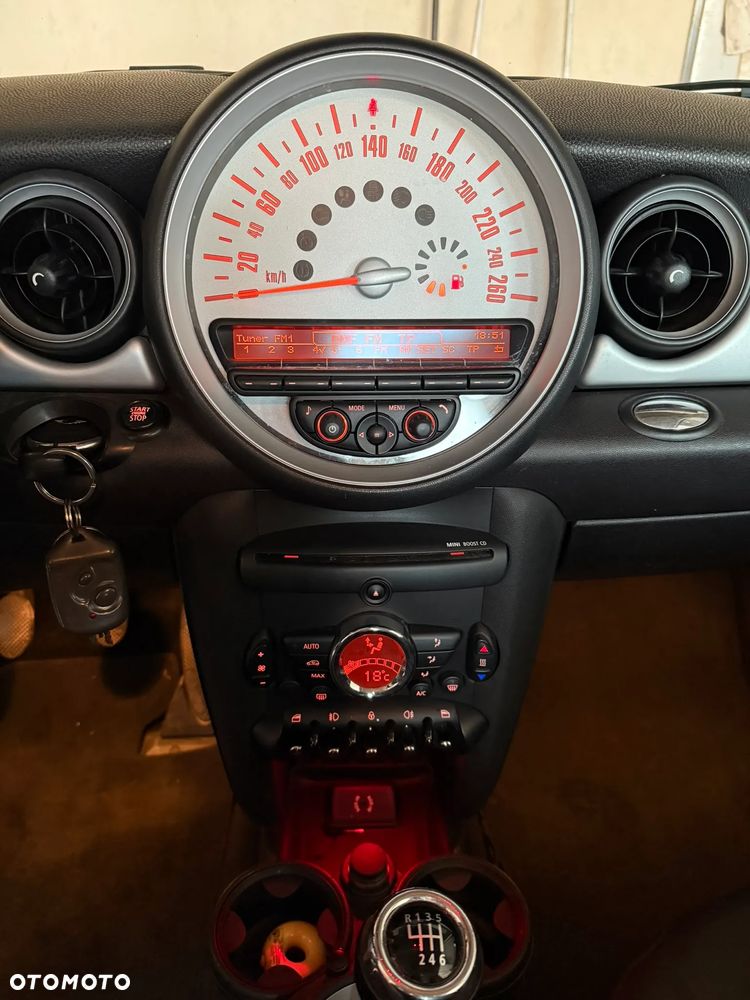 MINI ONE Standard - 7