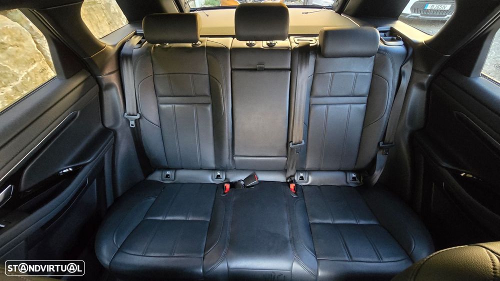 Land Rover Range Rover Evoque - 54