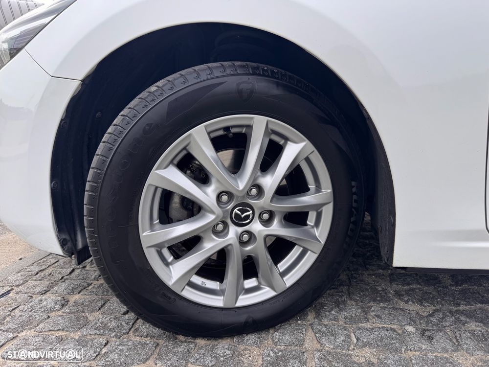 Mazda 3 Hatchback 1.5 Sky-G Evolve HS Navi - 17
