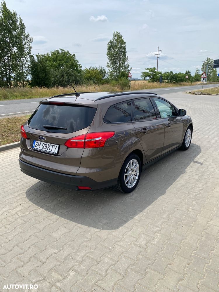 Ford Focus - 5