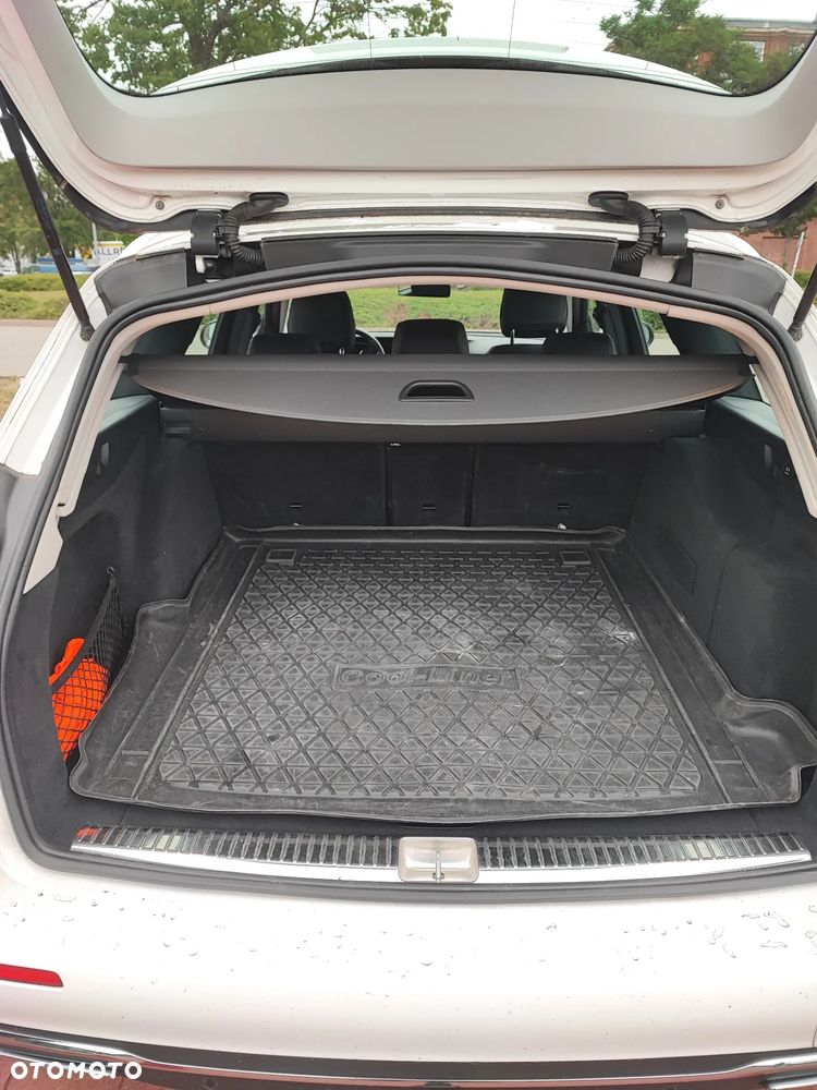 Mercedes-Benz Klasa E 220 d 9G-TRONIC - 9