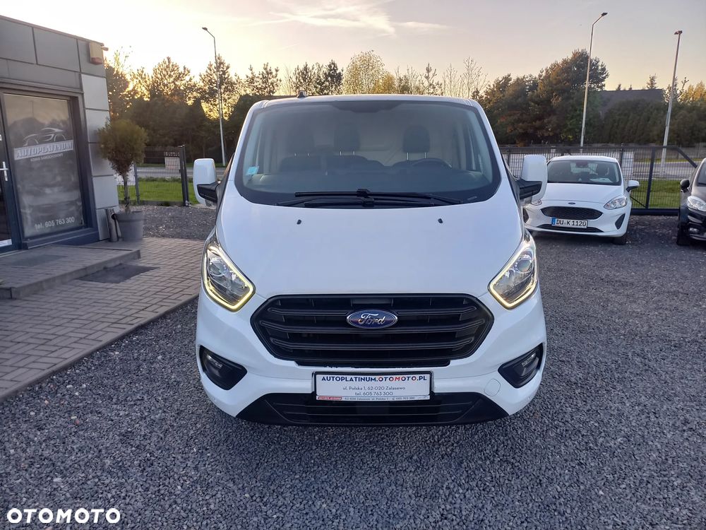 Ford Transit Custom - 13