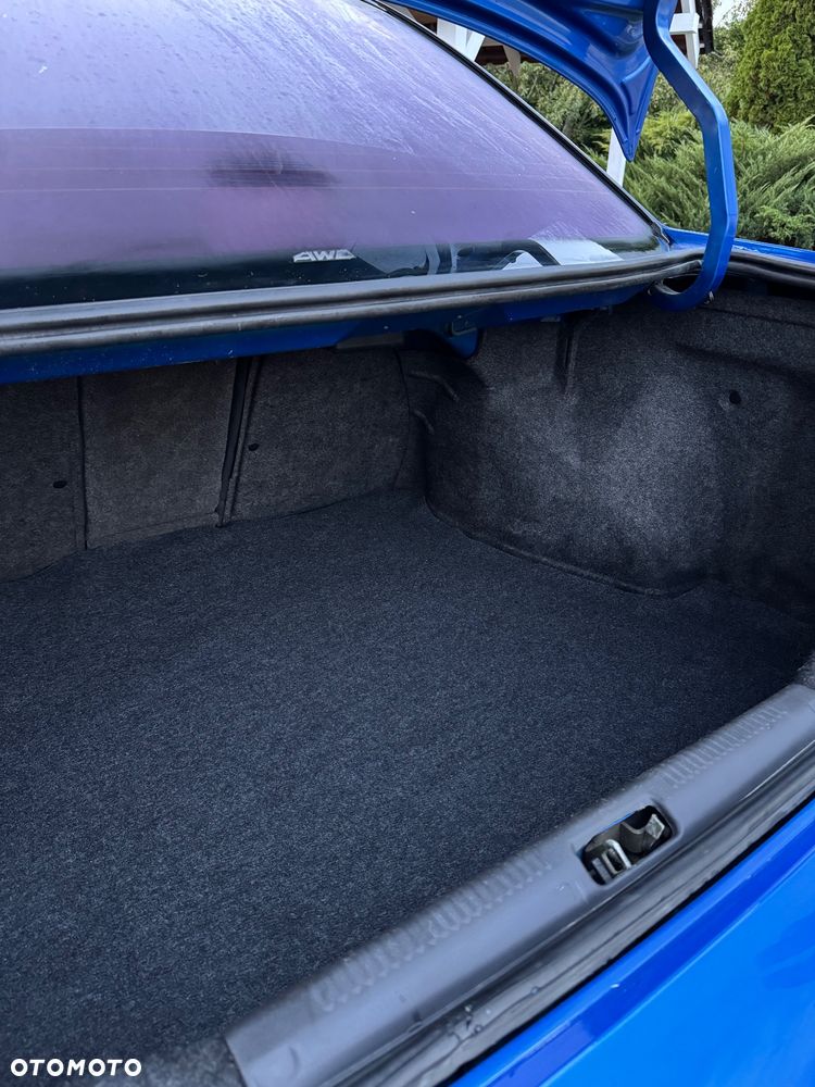 Subaru Impreza 2.0 WRX 4x4 - 36