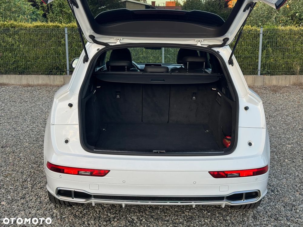 Audi SQ5 - 32