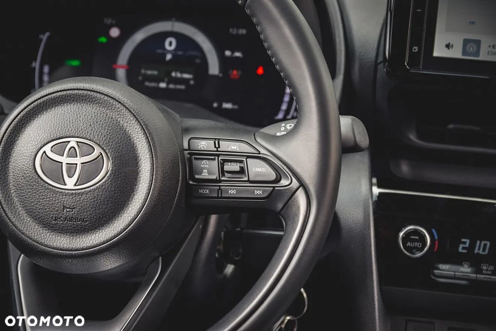 Toyota Yaris Cross Hybrid 1.5 Comfort - 25