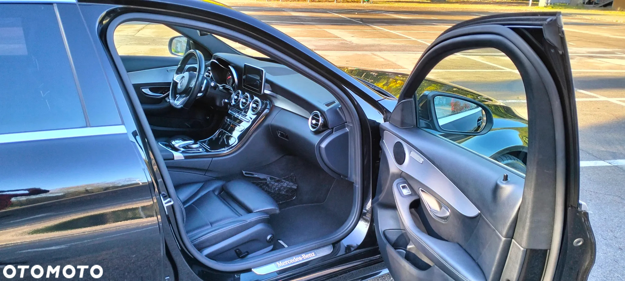 Mercedes-Benz Klasa C 250 9G-TRONIC AMG Line - 20