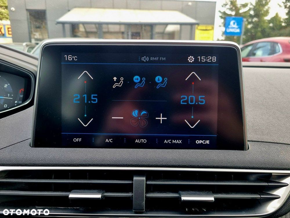 Peugeot 3008 1.2 PureTech Active Pack S&S - 18