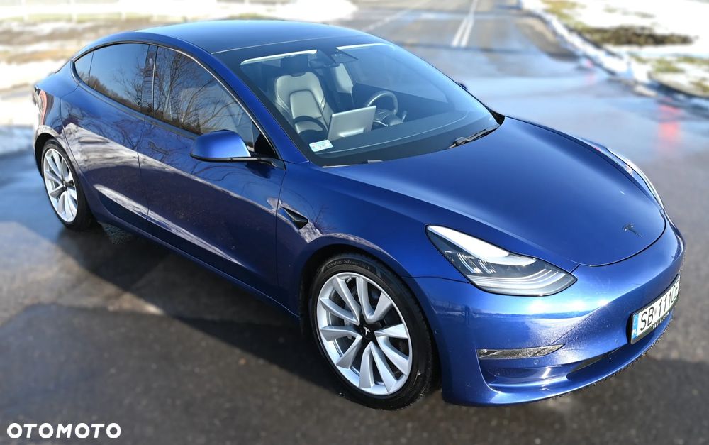 Tesla Model 3 Long Range AWD - 11