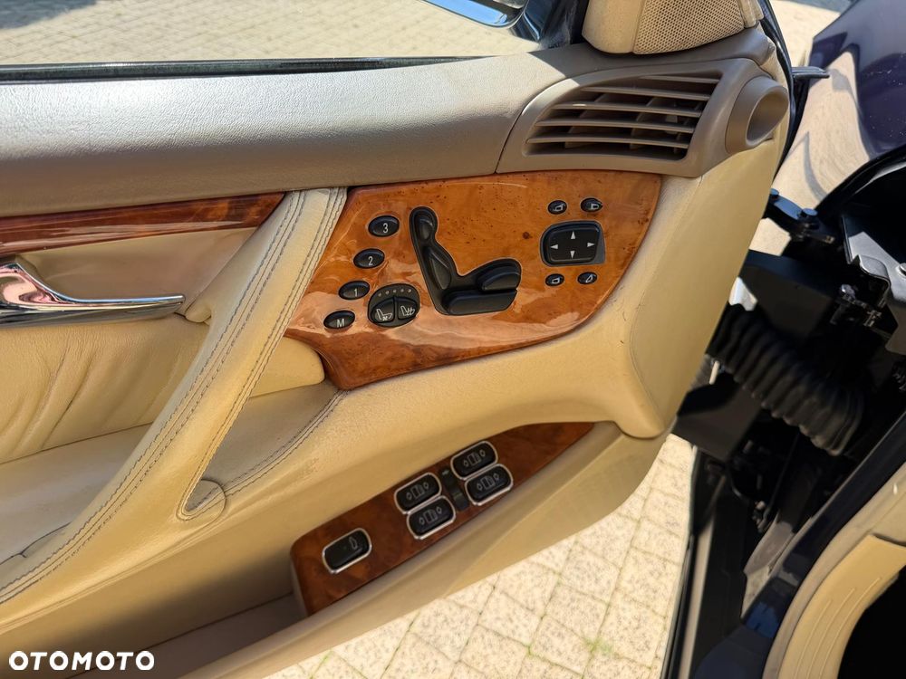 Mercedes-Benz CL - 28