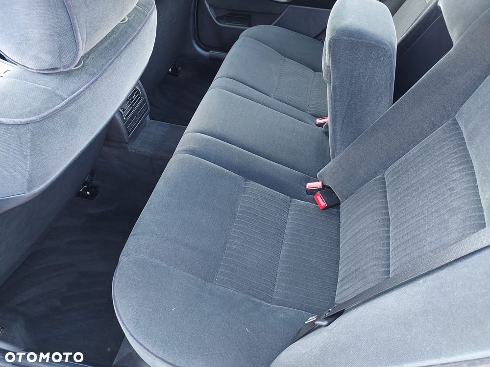 BMW Seria 5 - 12