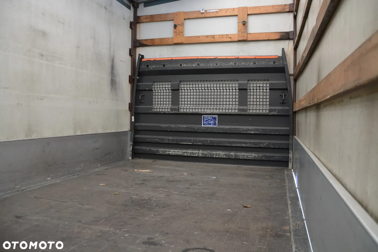 Ford Transit - 10