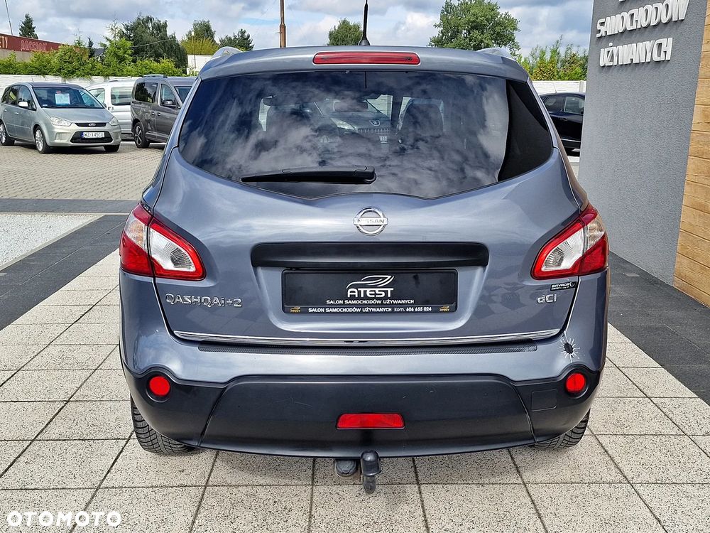 Nissan Qashqai+2 - 5