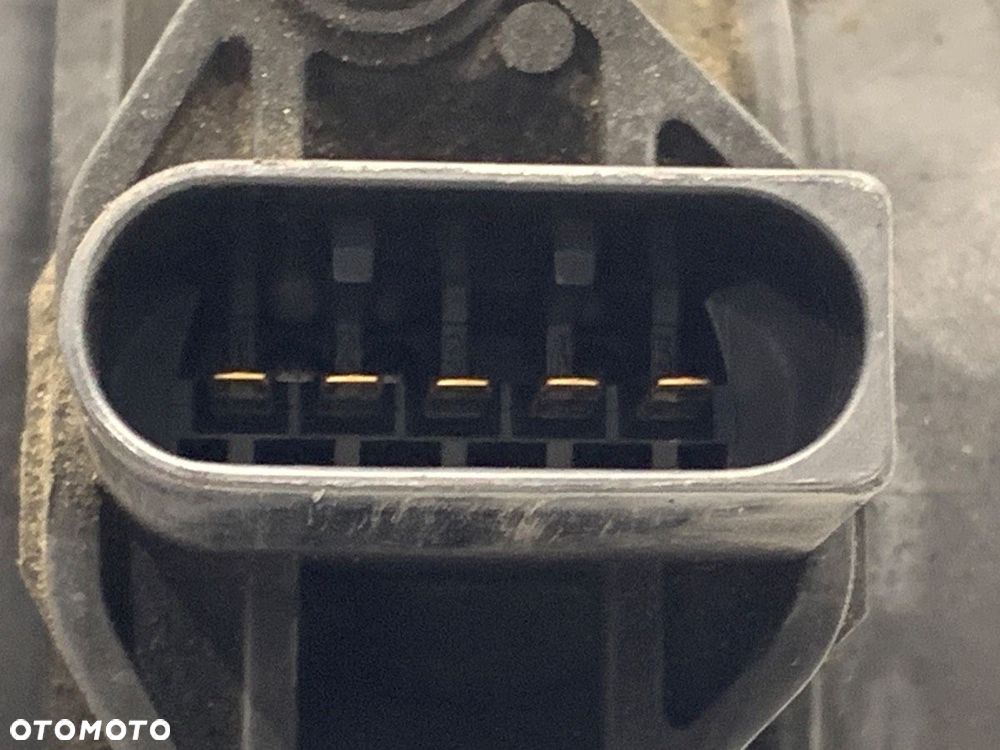 PRZEPŁYWOMIERZ  AUDI A3 (8P1) 2003 - 2013 2.0 TDI 16V 103 kW [140 KM] olej napędowy 2003 - 2012 - 3