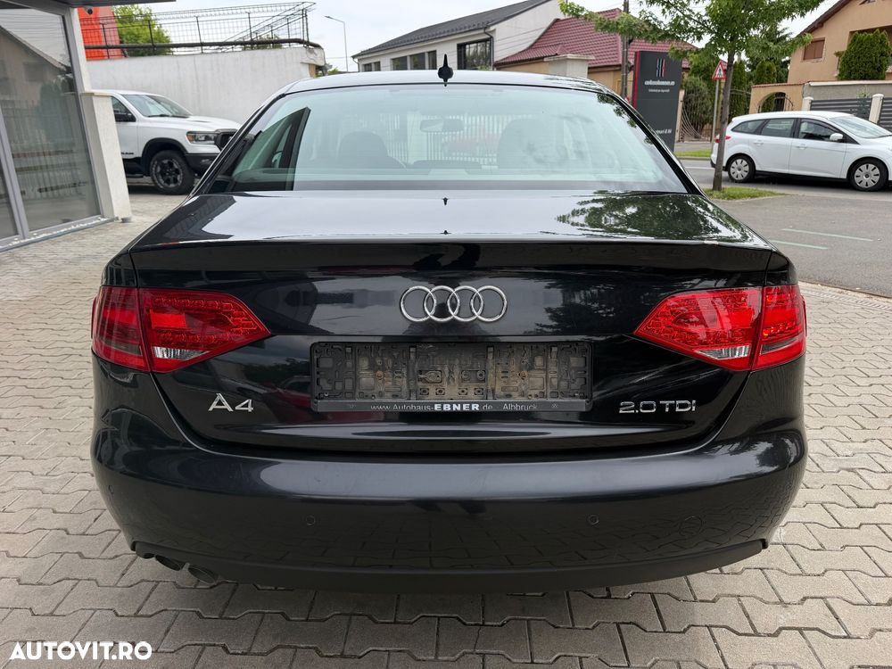 Audi A4 2.0 TDI DPF Ambition - 12