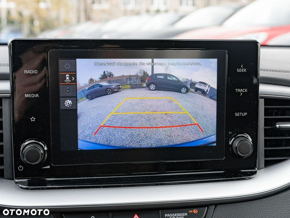 Kia Ceed 1.5 T-GDI M DCT - 23