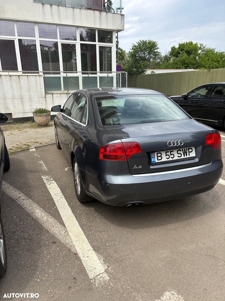 Audi A4 Limuzina - 12