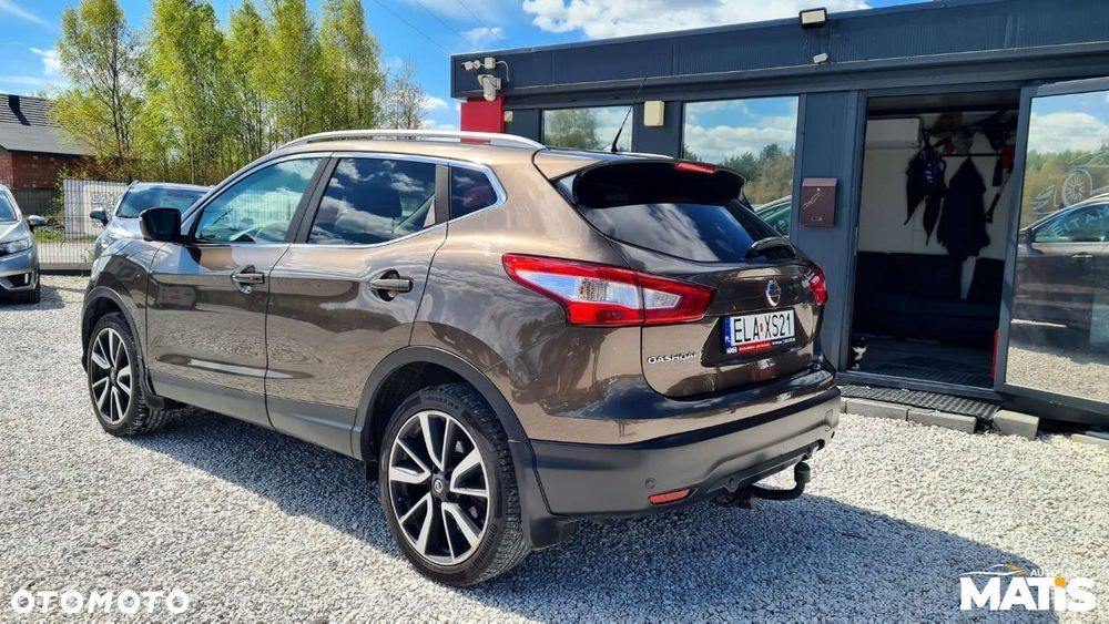 Nissan Qashqai - 2