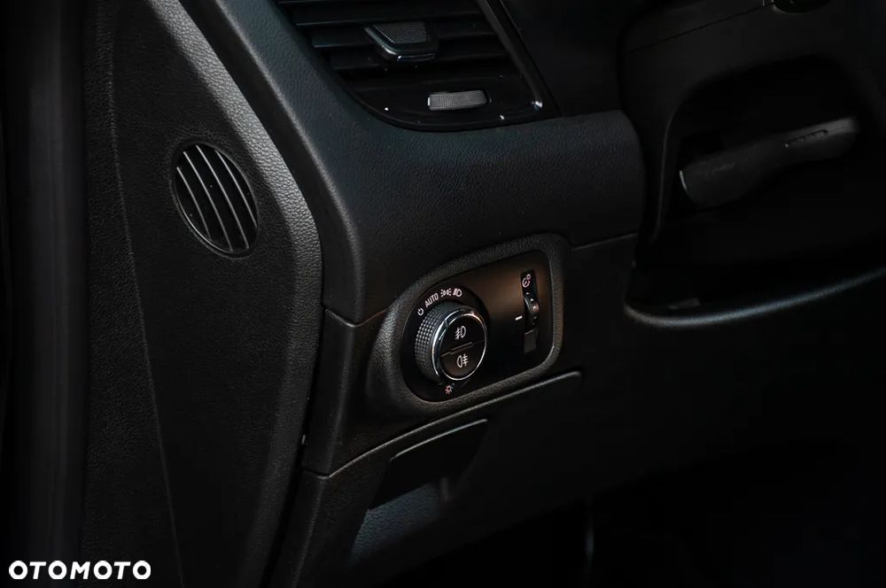 Opel Zafira C Tourer 11-16 - 36