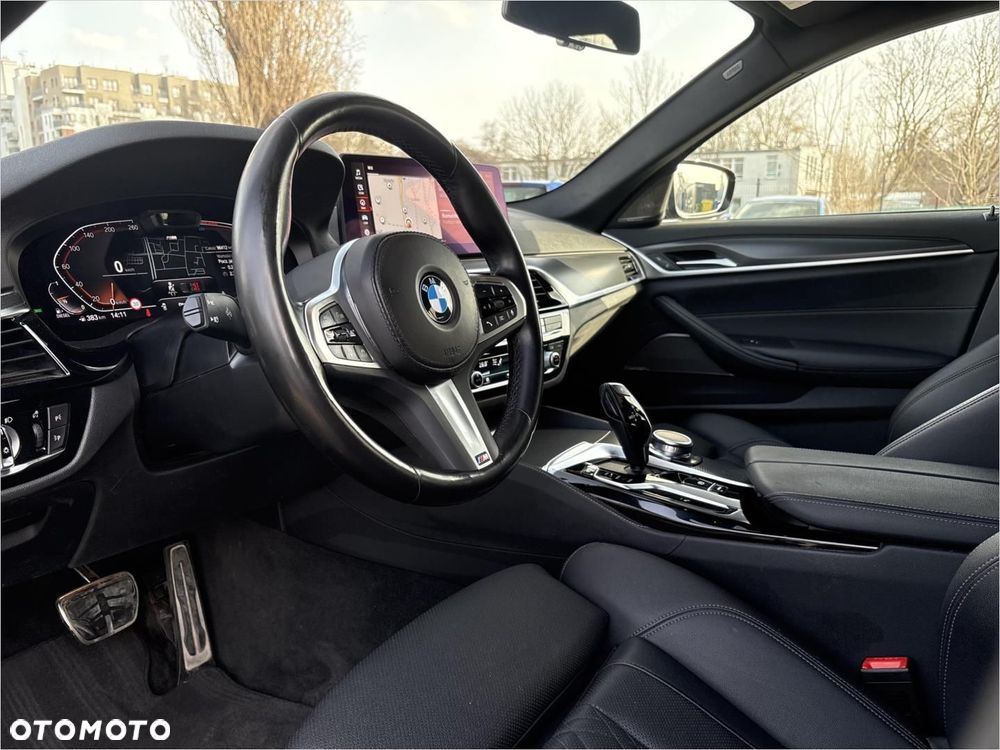 BMW Seria 5 520d xDrive mHEV M Sport sport - 9