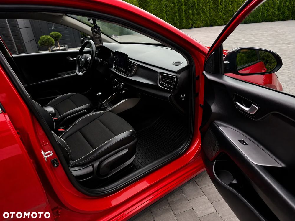 Kia Rio - 7