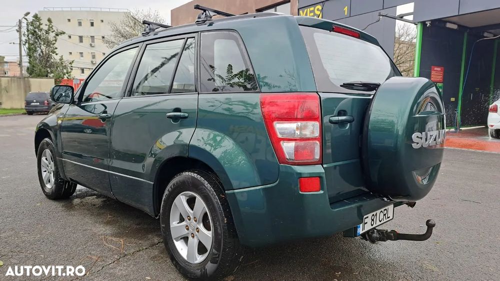 Suzuki Grand Vitara 1.9 DDiS Comfort + DPF - 11