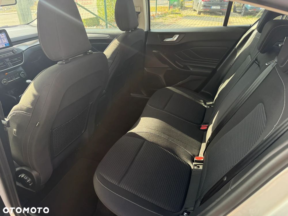 Ford Focus 1.5 EcoBlue Start-Stopp-System TITANIUM - 9