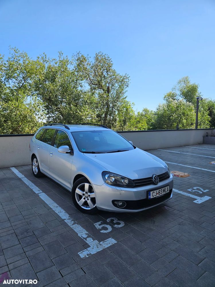 Volkswagen Golf - 2