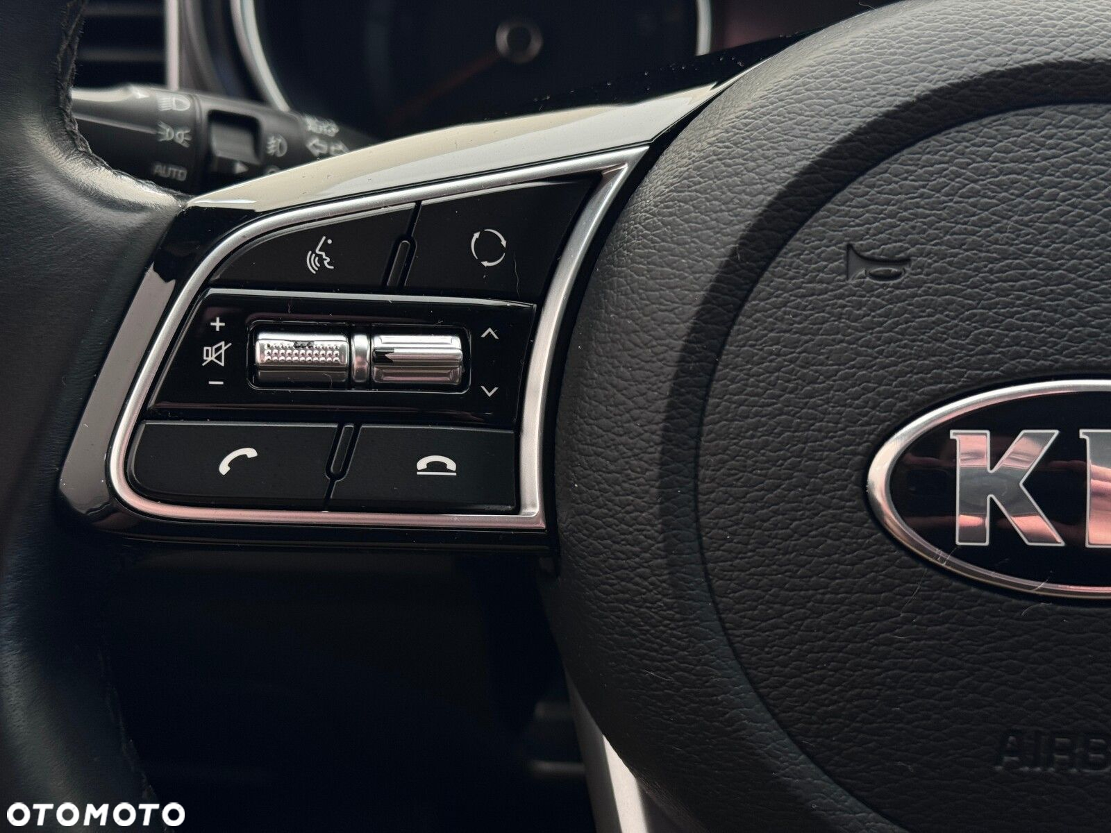 Kia Ceed - 23