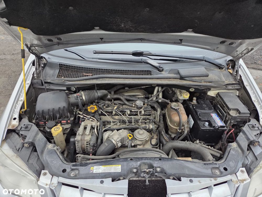 Chrysler Grand Voyager - 4