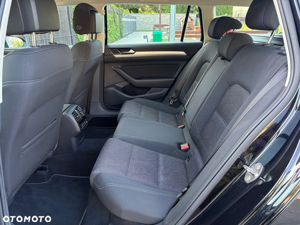 Volkswagen Passat Variant 1.5 TSI EVO Comfortline DSG - 22