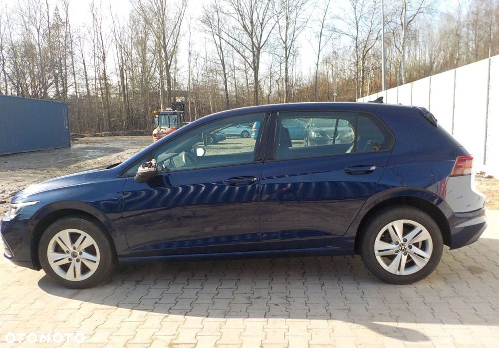 Volkswagen Golf - 11