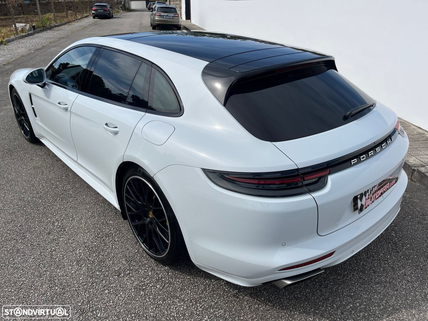 Porsche Panamera Sport Turismo 4 E-Hybrid - 9