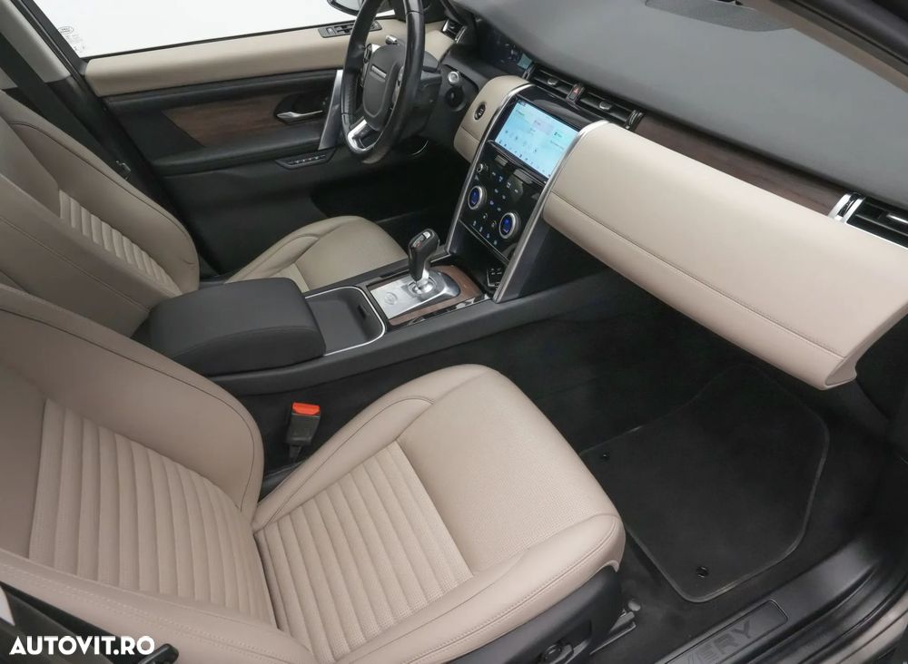 Land Rover Discovery Sport - 14