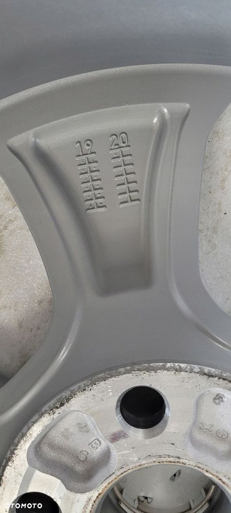 FELGI TOYOTA RAV4 V 2019- 7x17 ET35 5X114,3 - 13